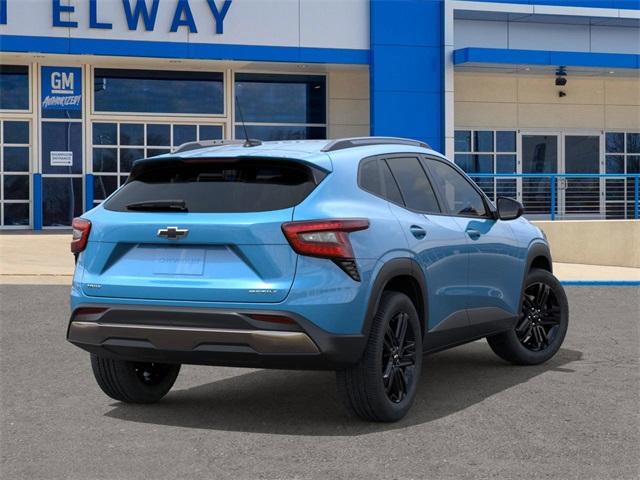 2025 Chevrolet Trax Vehicle Photo in ENGLEWOOD, CO 80113-6708