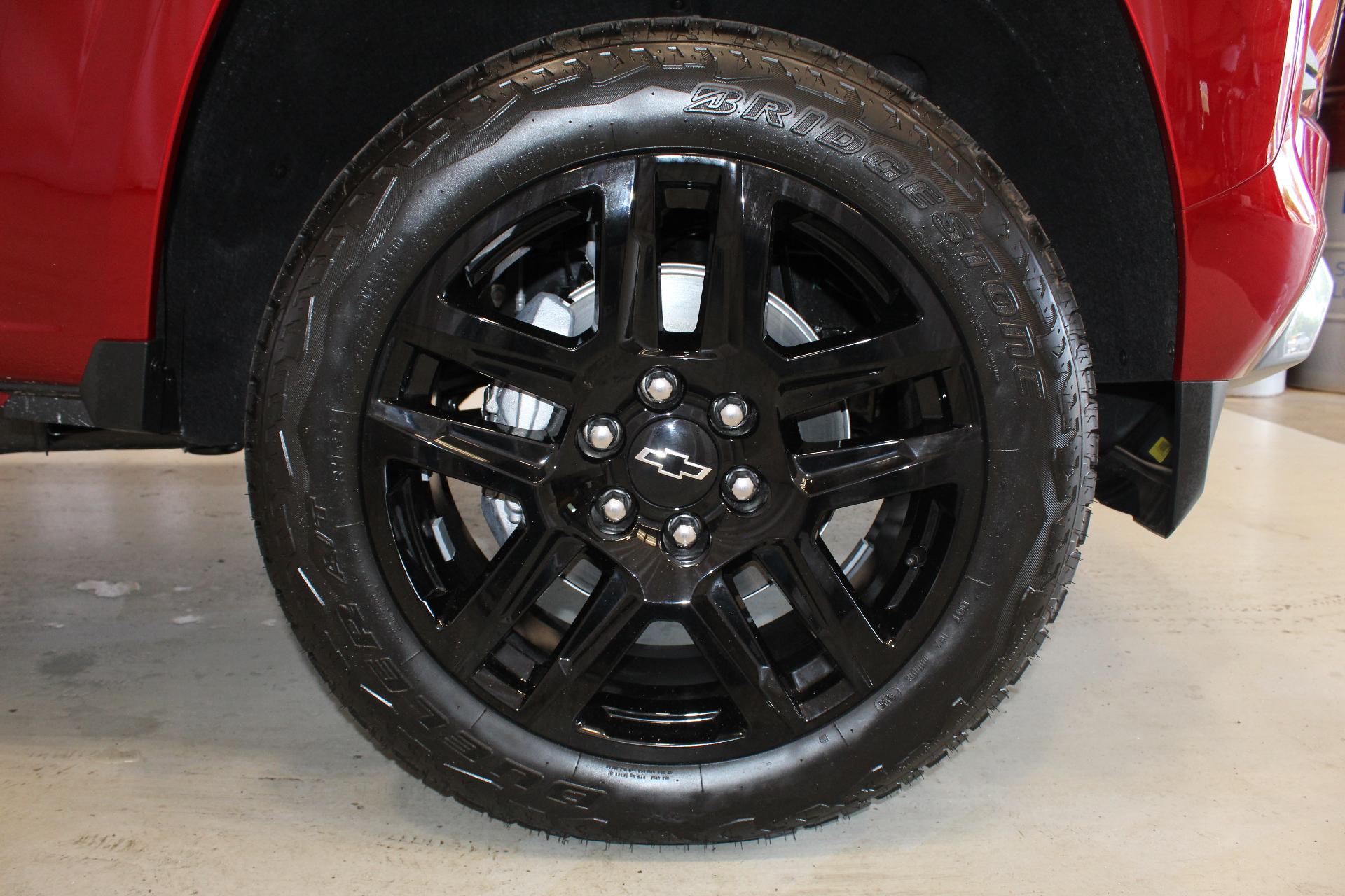 2025 Chevrolet Colorado Vehicle Photo in NORTHAMPTON, MA 01060-1120
