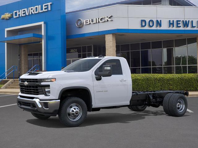 2025 Chevrolet Silverado 3500 HD Chassis Cab Vehicle Photo in GEORGETOWN, TX 78626-7508