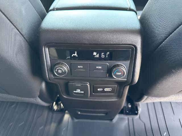 2023 GMC Acadia Vehicle Photo in MANITOWOC, WI 54220-5838