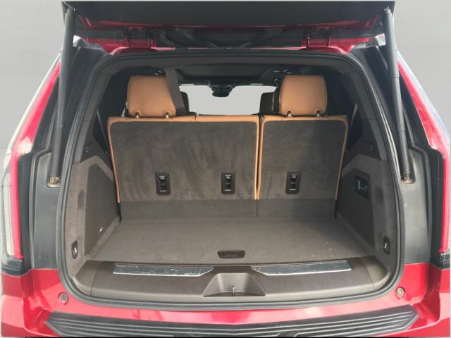 2022 Cadillac Escalade Vehicle Photo in GREEN BAY, WI 54303-3330