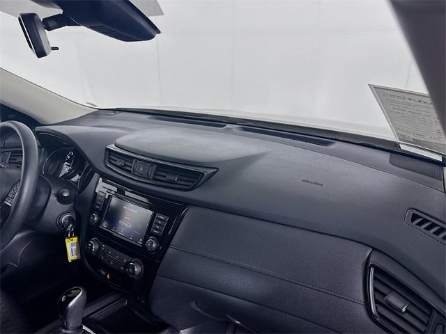 2019 Nissan Rogue Vehicle Photo in Everett, WA 98204