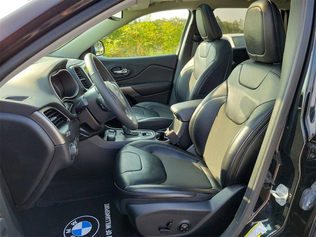 2019 Jeep Cherokee Vehicle Photo in Muncy, PA 17756