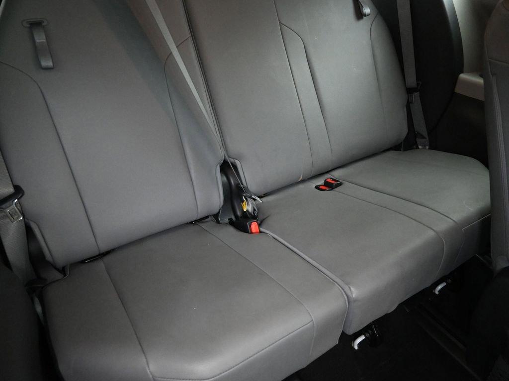 2022 Toyota Sienna Vehicle Photo in Cedar Rapids, IA 52402