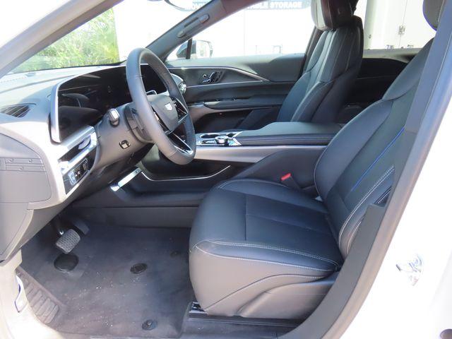 2025 Cadillac LYRIQ Vehicle Photo in DELRAY BEACH, FL 33483-3294