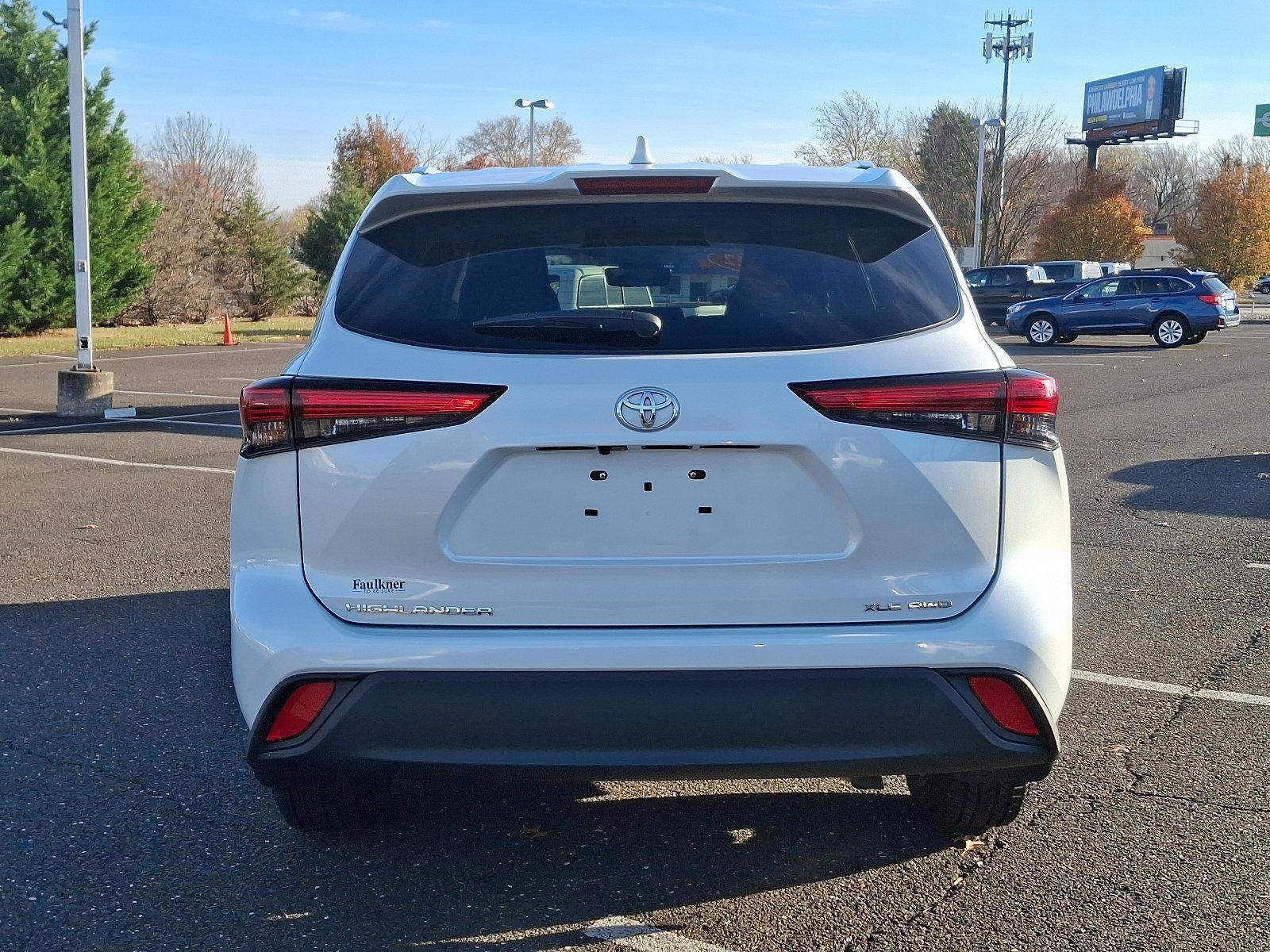 2022 Toyota Highlander Vehicle Photo in Trevose, PA 19053