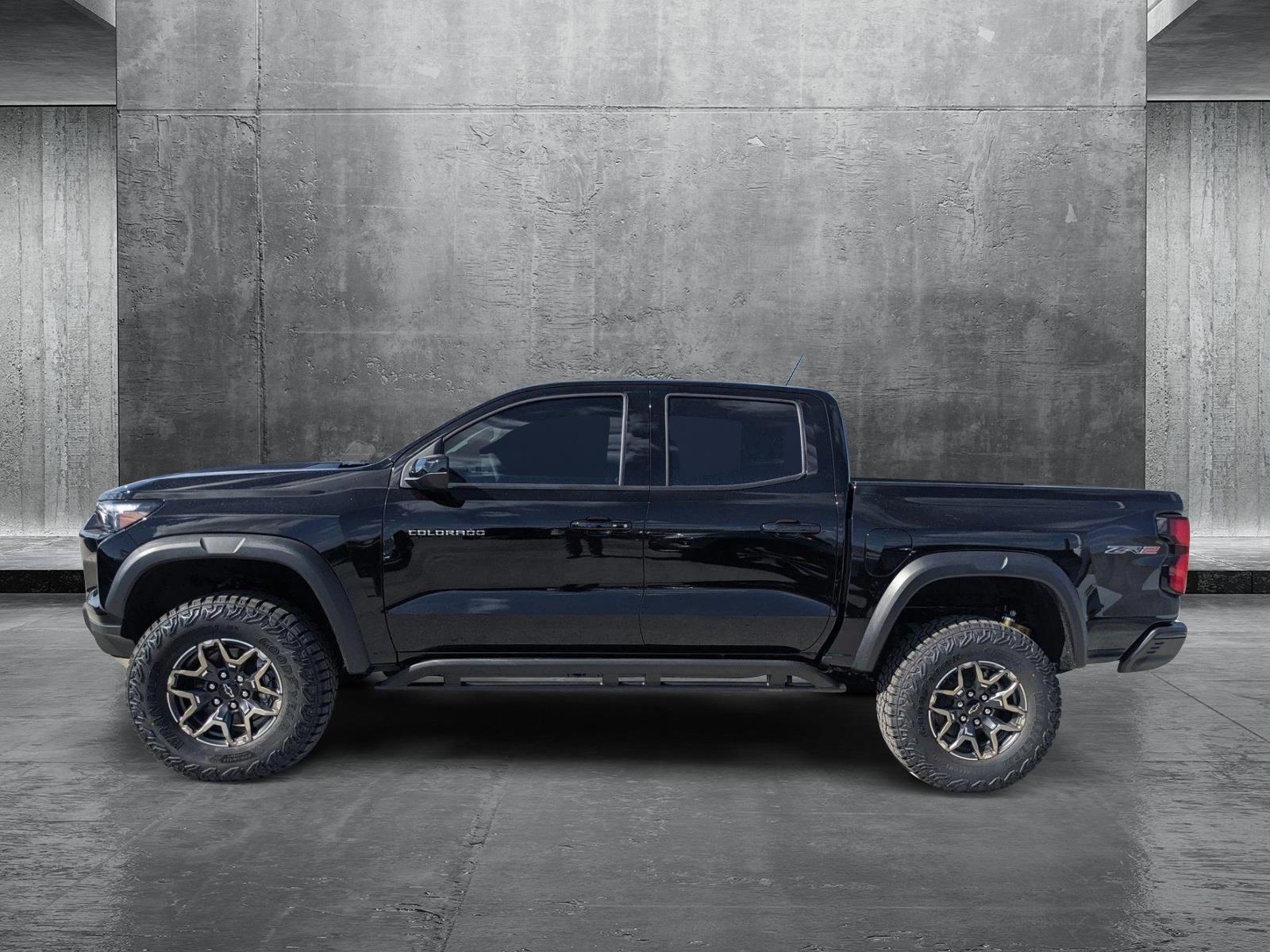2025 Chevrolet Colorado Vehicle Photo in MIAMI, FL 33172-3015