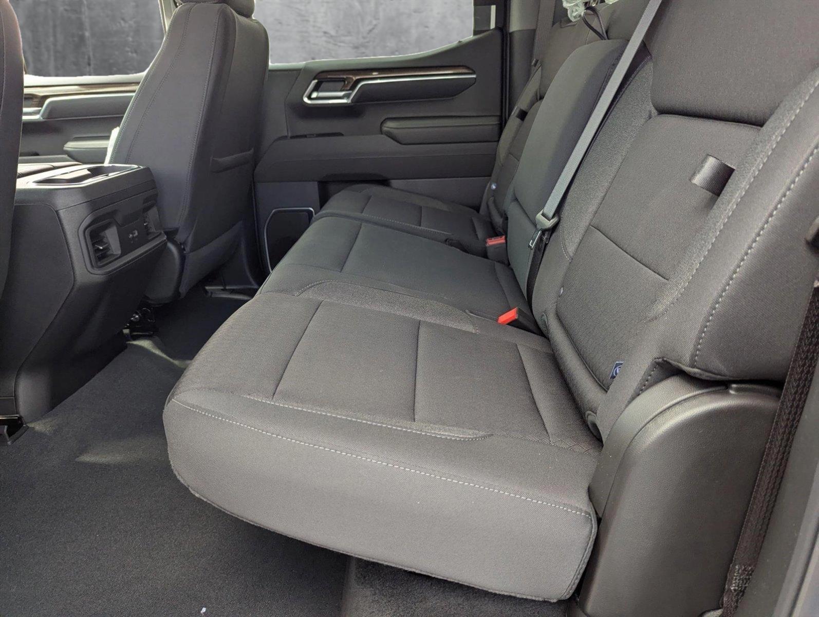 2025 Chevrolet Silverado 1500 Vehicle Photo in PEMBROKE PINES, FL 33024-6534