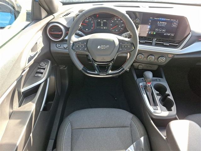 2025 Chevrolet Trax Vehicle Photo in SEAFORD, DE 19973-8463