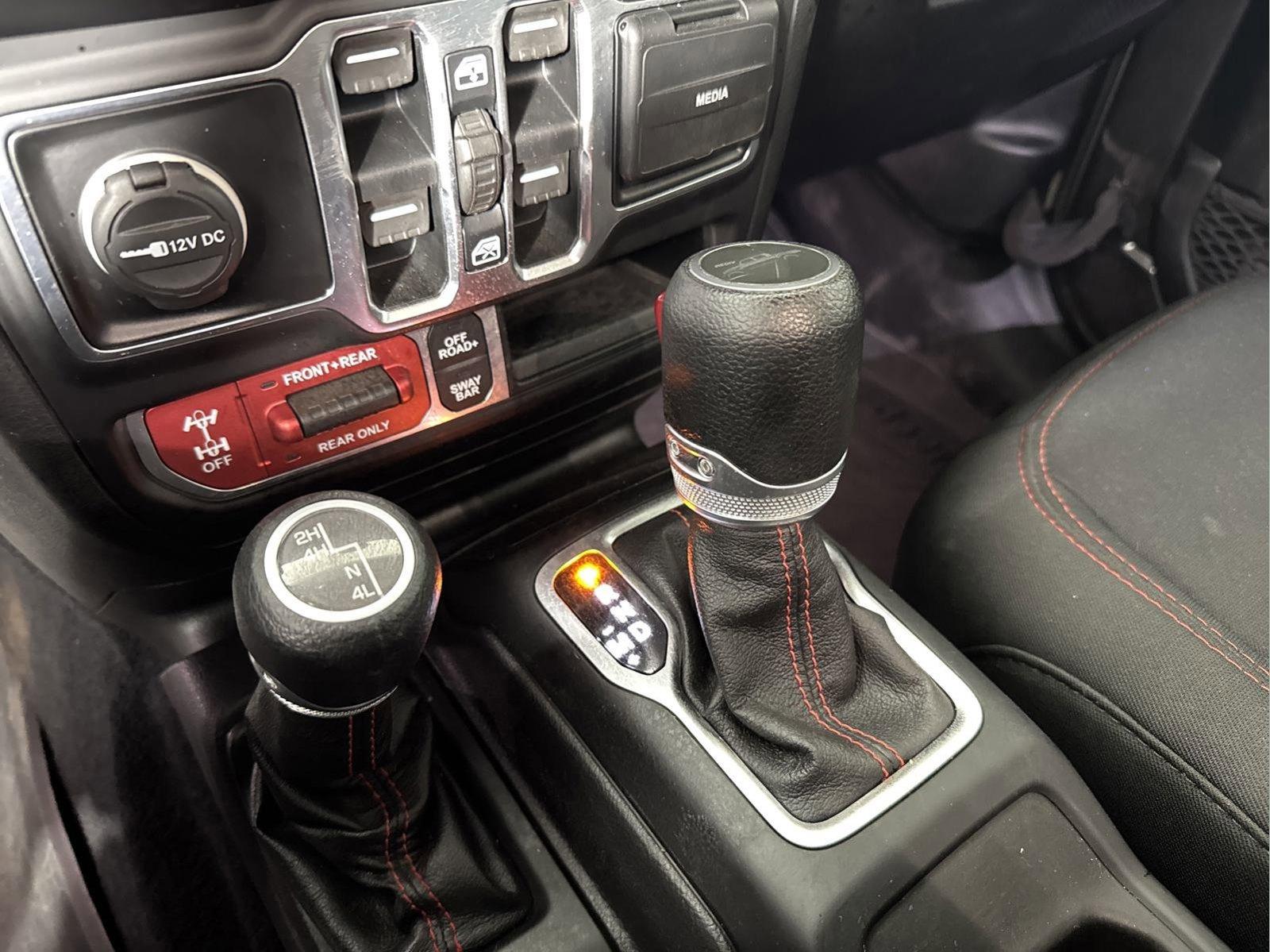 2020 Jeep Gladiator Vehicle Photo in GEORGETOWN, TX 78626-7508