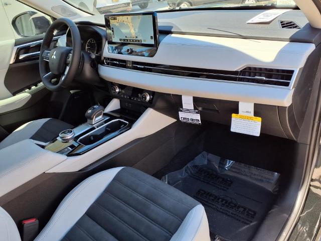 2025 Mitsubishi Outlander Vehicle Photo in Tampa, FL 33612