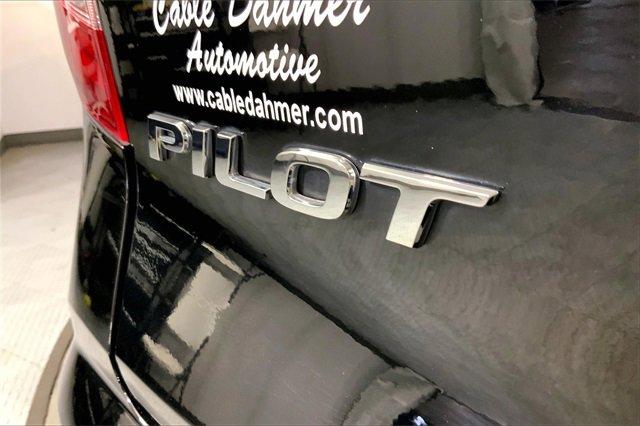 2020 Honda Pilot Vehicle Photo in KANSAS CITY, MO 64114-4502