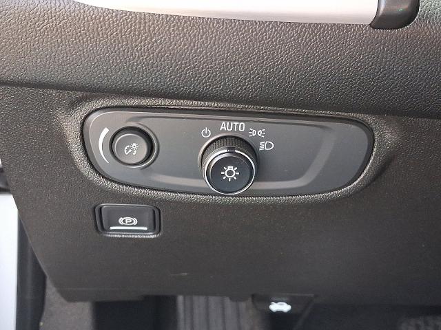 2022 GMC Terrain Vehicle Photo in TREVOSE, PA 19053-4984