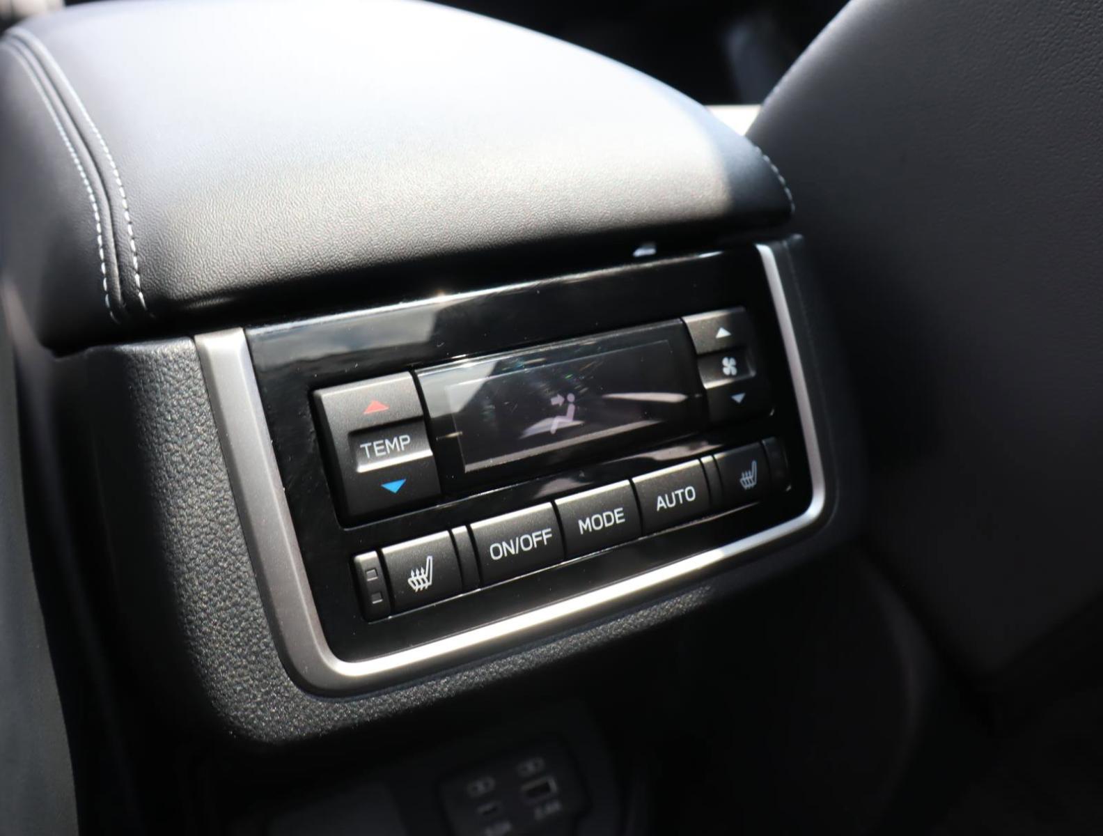 2023 Subaru Ascent Vehicle Photo in LOS ANGELES, CA 90007-3794