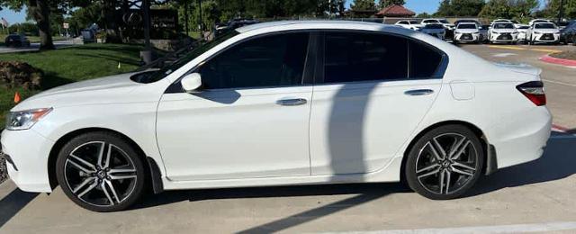 2017 Honda Accord Sedan Vehicle Photo in FORT WORTH, TX 76132