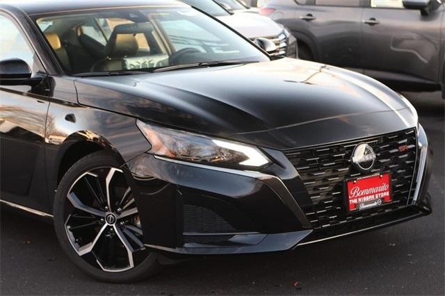 2025 Nissan Altima Vehicle Photo in Hazelwood, MO 63042