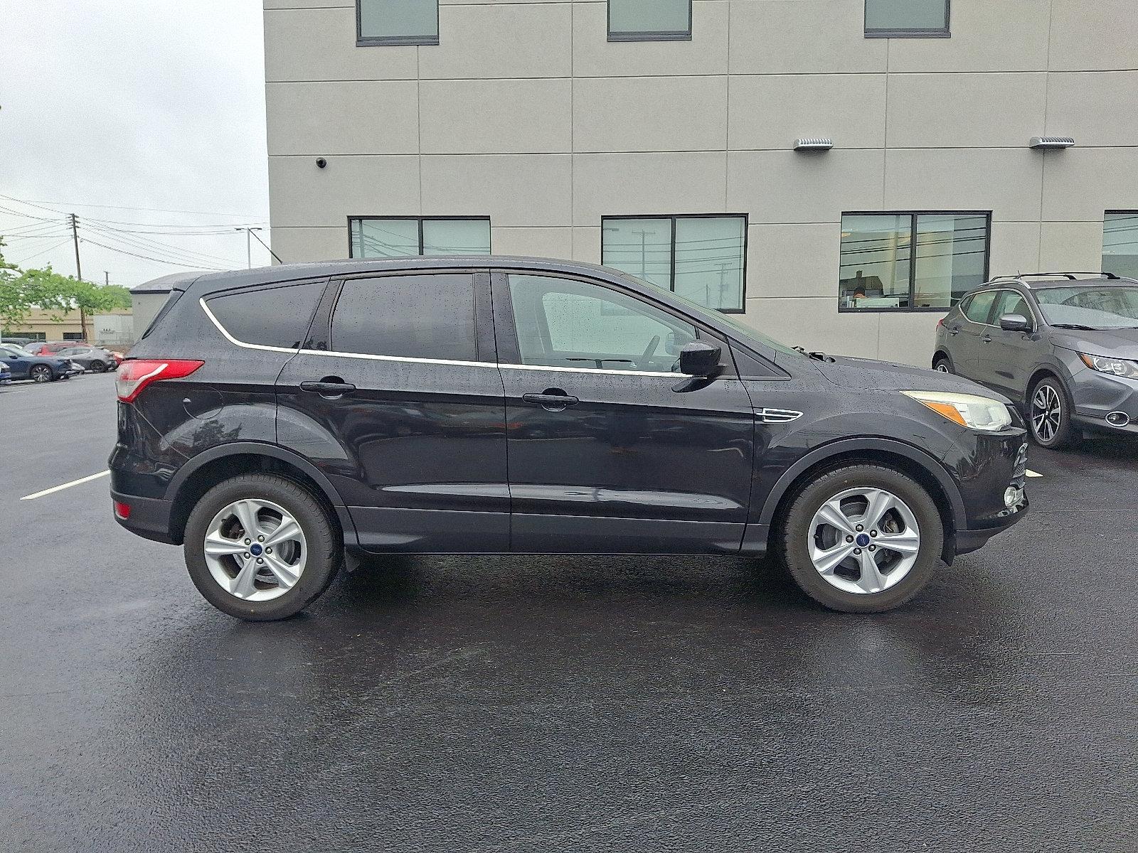 2014 Ford Escape Vehicle Photo in Harrisburg, PA 17111