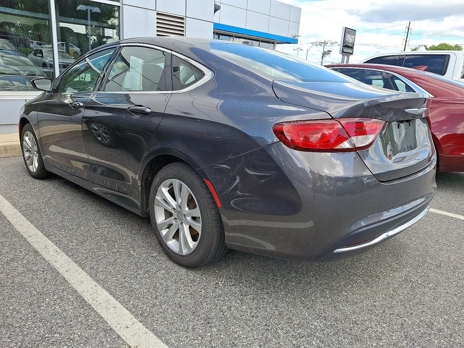 2015 Chrysler 200 Vehicle Photo in BETHLEHEM, PA 18017-9401