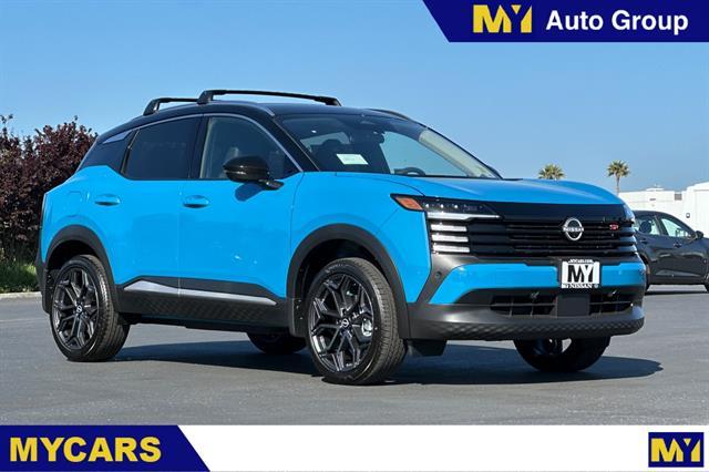 2025 Nissan Kicks SR photo 4