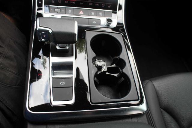 2023 Audi Q7 Vehicle Photo in HOUSTON, TX 77090
