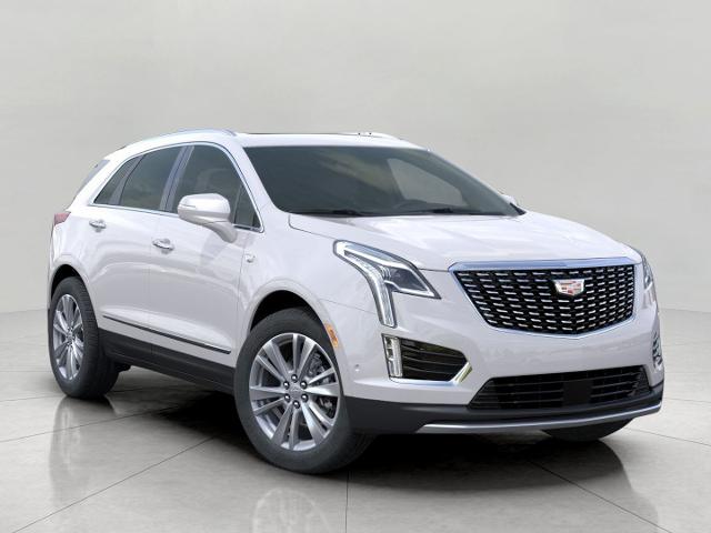 2025 Cadillac XT5 Vehicle Photo in OSHKOSH, WI 54904-7811