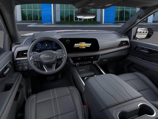 2025 Chevrolet Suburban Vehicle Photo in SELMA, TX 78154-1460