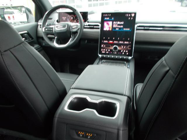 2025 GMC Sierra EV Vehicle Photo in LOWELL, MA 01852-4336