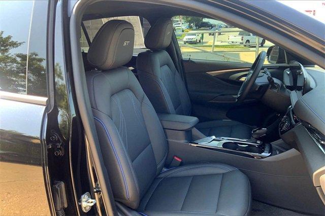 2025 Buick Envista Vehicle Photo in KANSAS CITY, MO 64114-4545