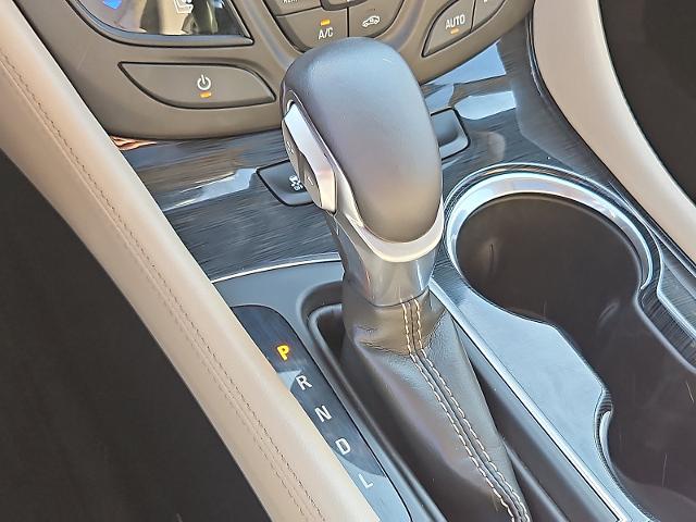 2017 Buick Envision Vehicle Photo in TREVOSE, PA 19053-4984