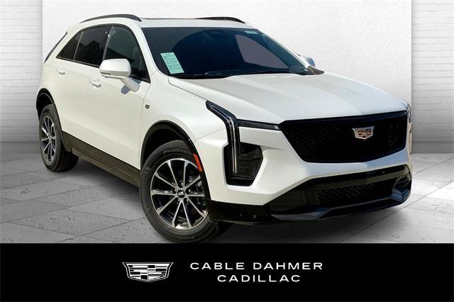 2025 Cadillac XT4 Vehicle Photo in KANSAS CITY, MO 64114-4545