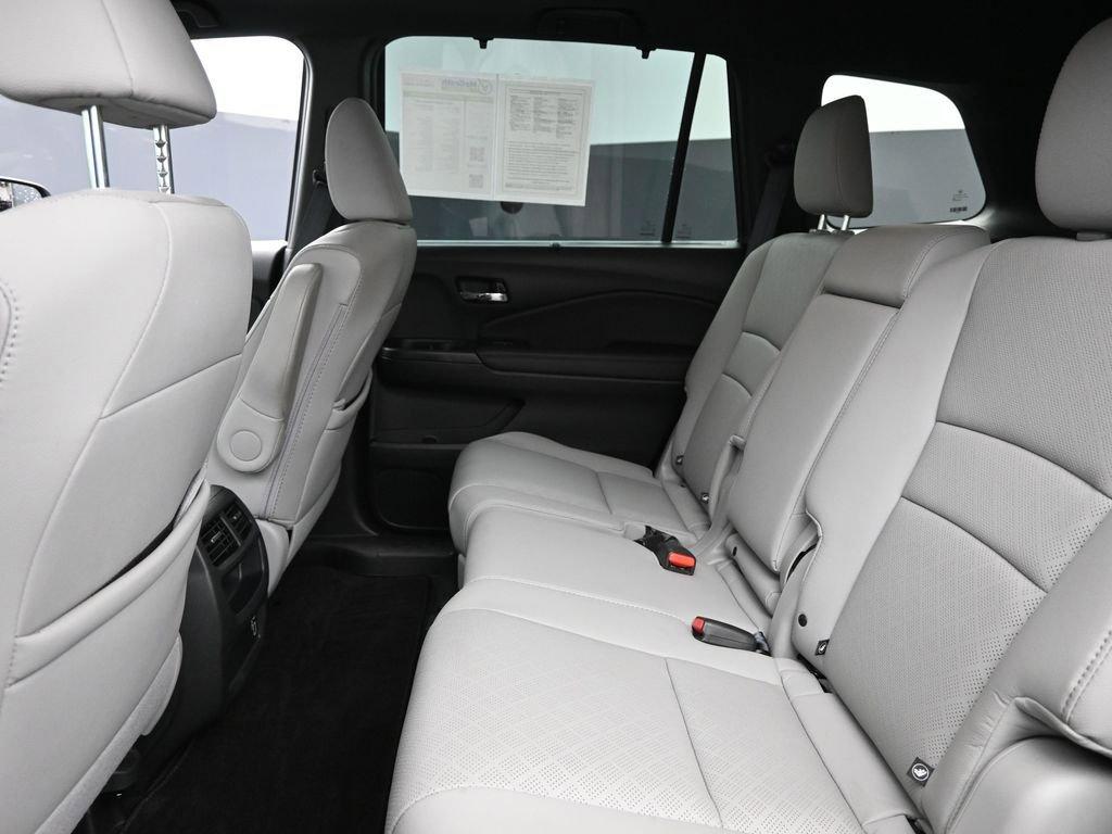2021 Honda Passport Vehicle Photo in Marion, IA 52302