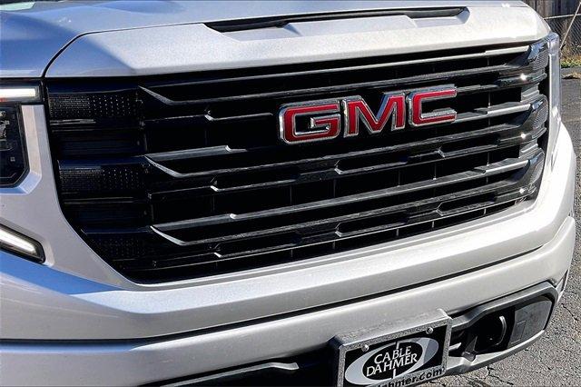 2022 GMC Sierra 1500 Vehicle Photo in INDEPENDENCE, MO 64055-1314