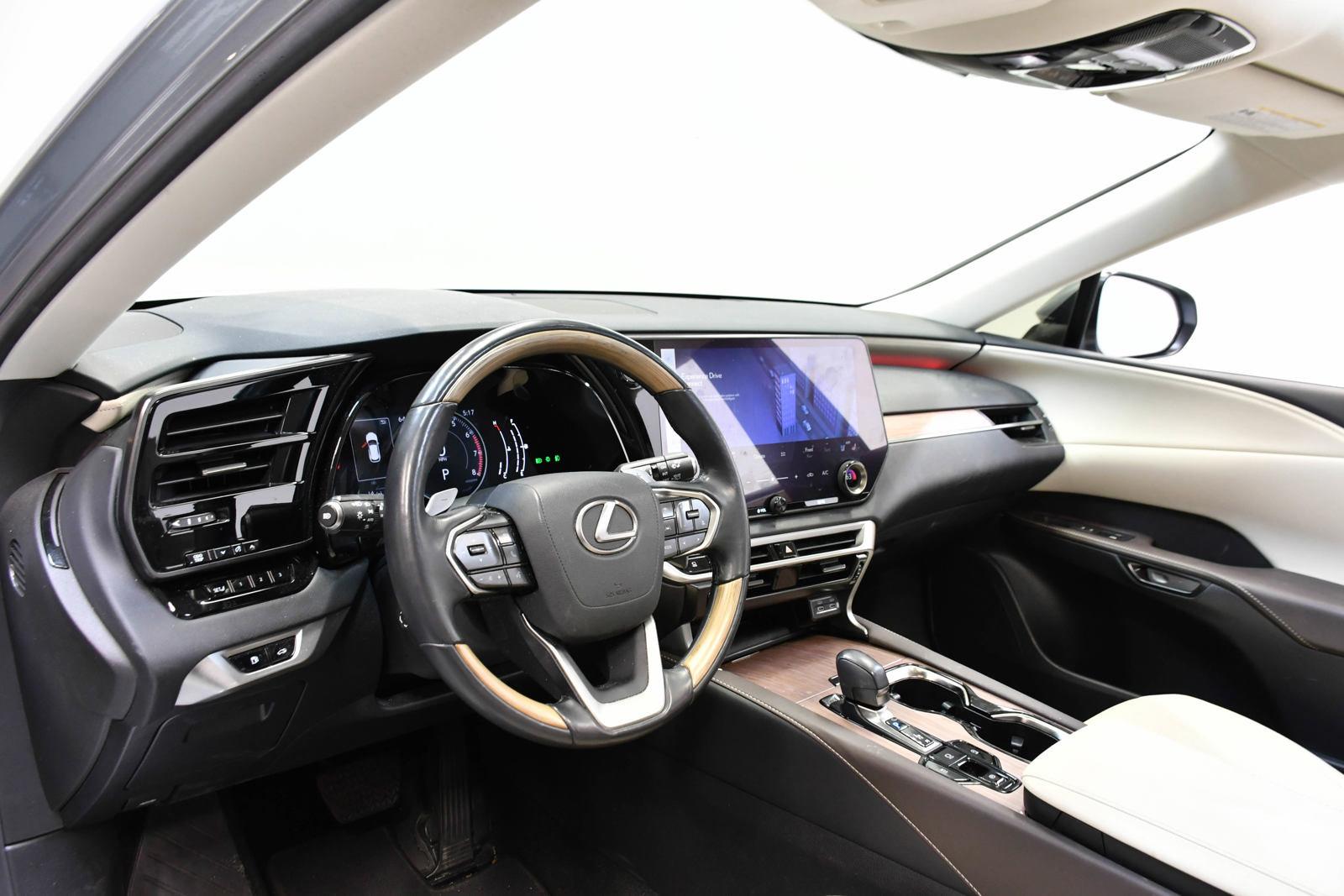 2023 Lexus RX 350 Vehicle Photo in DALLAS, TX 75235