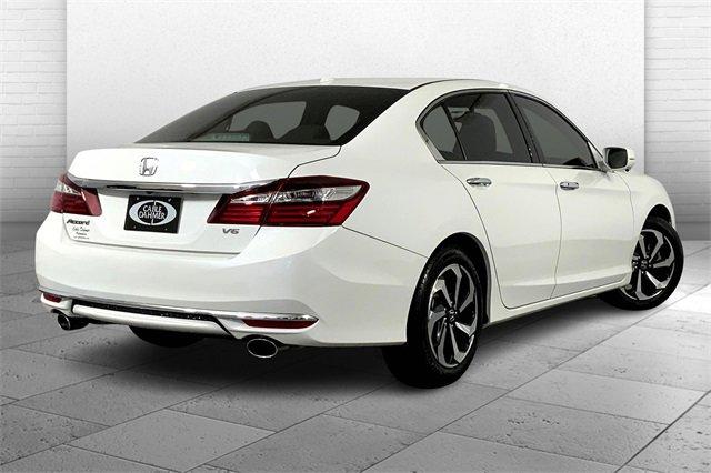 2016 Honda Accord Sedan Vehicle Photo in KANSAS CITY, MO 64114-4502