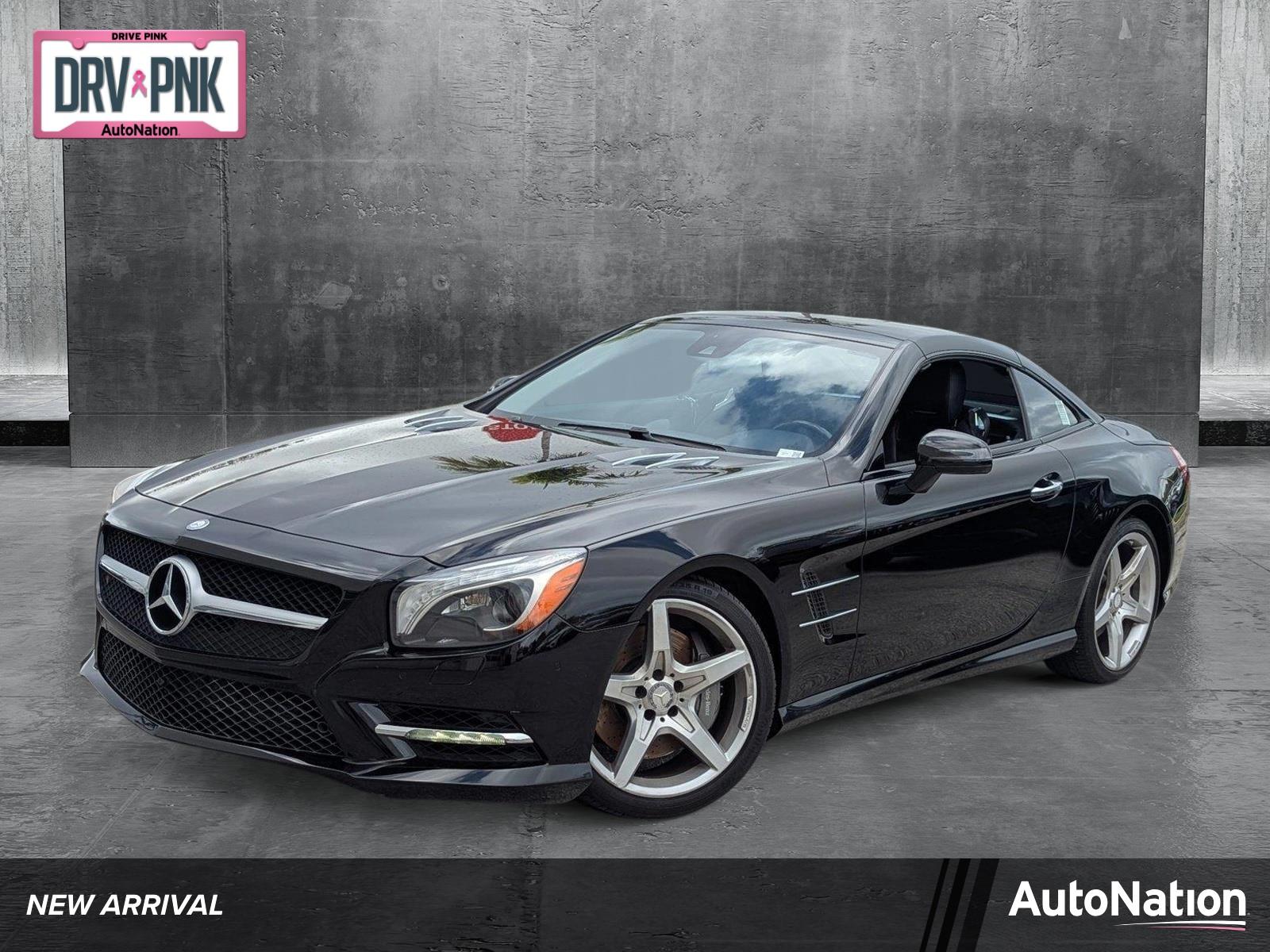 2014 Mercedes-Benz SL-Class Vehicle Photo in Delray Beach, FL 33444