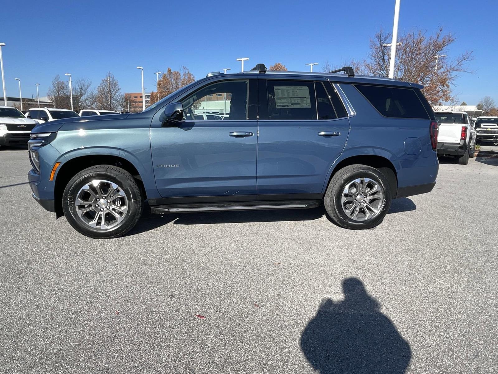 2025 Chevrolet Tahoe Vehicle Photo in BENTONVILLE, AR 72712-4322