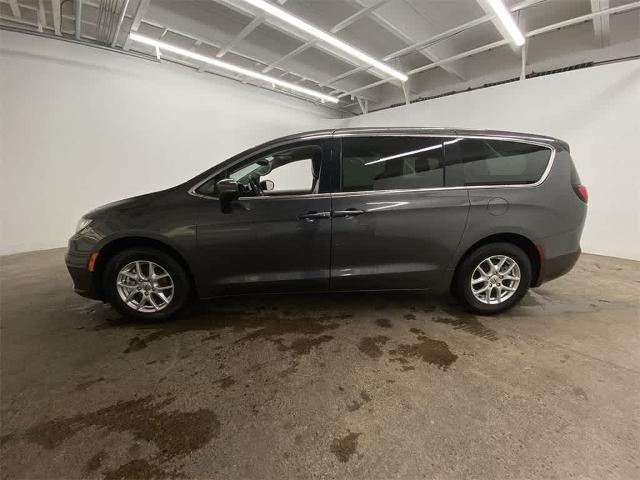 2023 Chrysler Pacifica Vehicle Photo in PORTLAND, OR 97225-3518