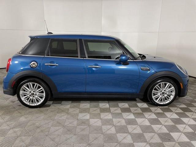 2024 MINI Hardtop 4 Door Vehicle Photo in PHOENIX, AZ 85014-3381