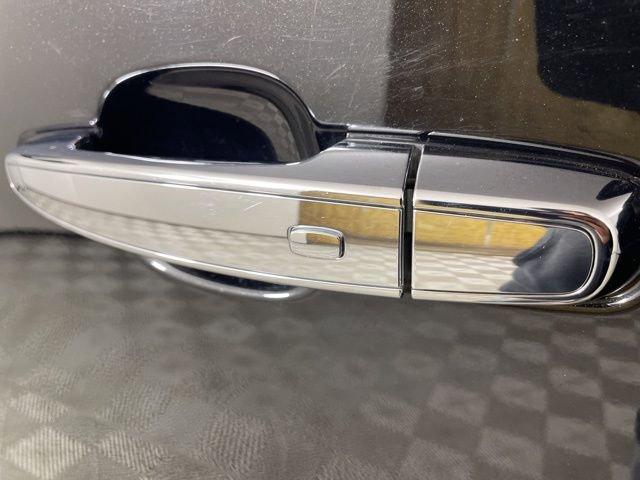 2022 Chevrolet Traverse Vehicle Photo in PHOENIX, AZ 85014-3381
