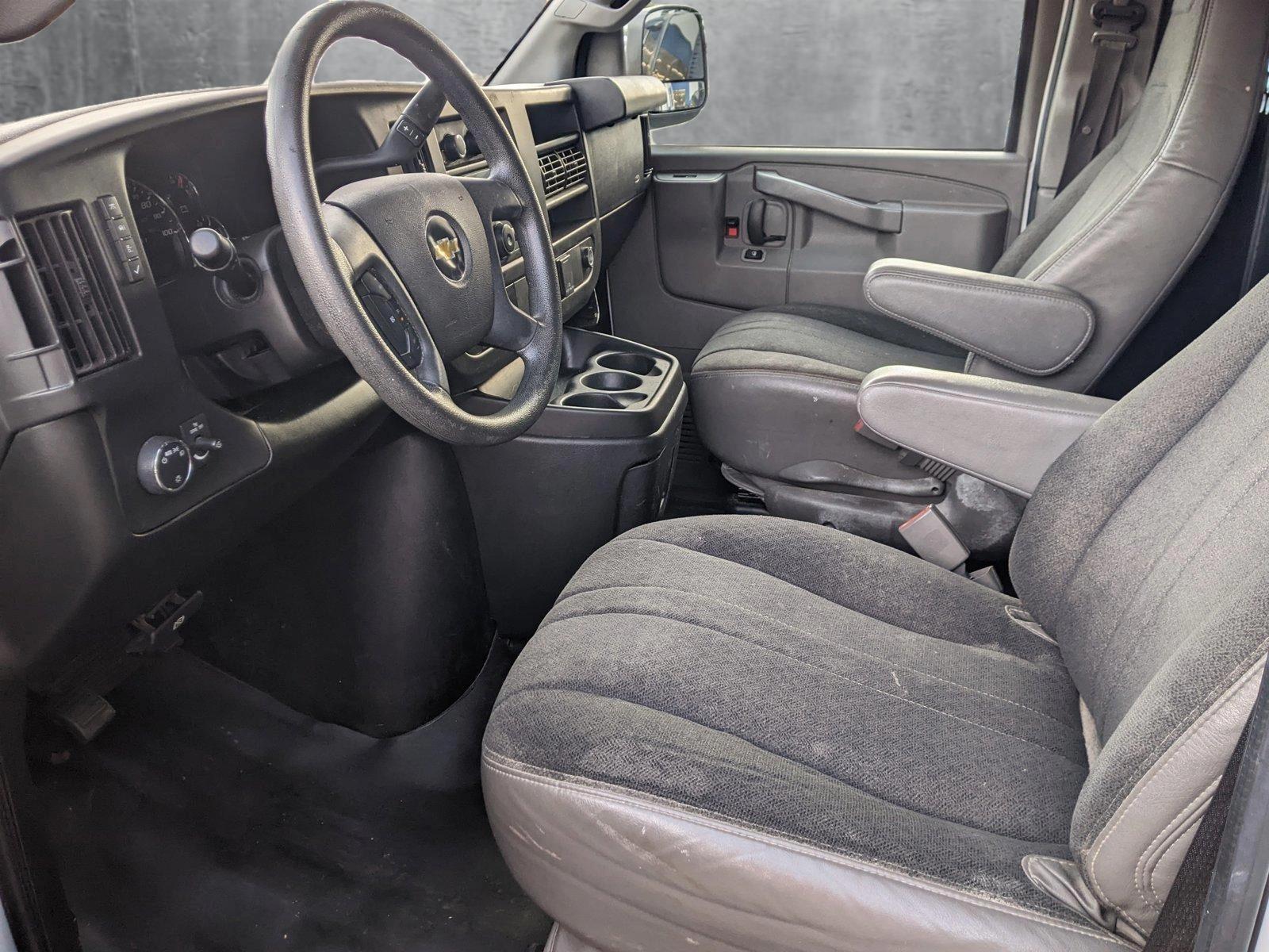 2021 Chevrolet Express Cargo 2500 Vehicle Photo in PEMBROKE PINES, FL 33024-6534