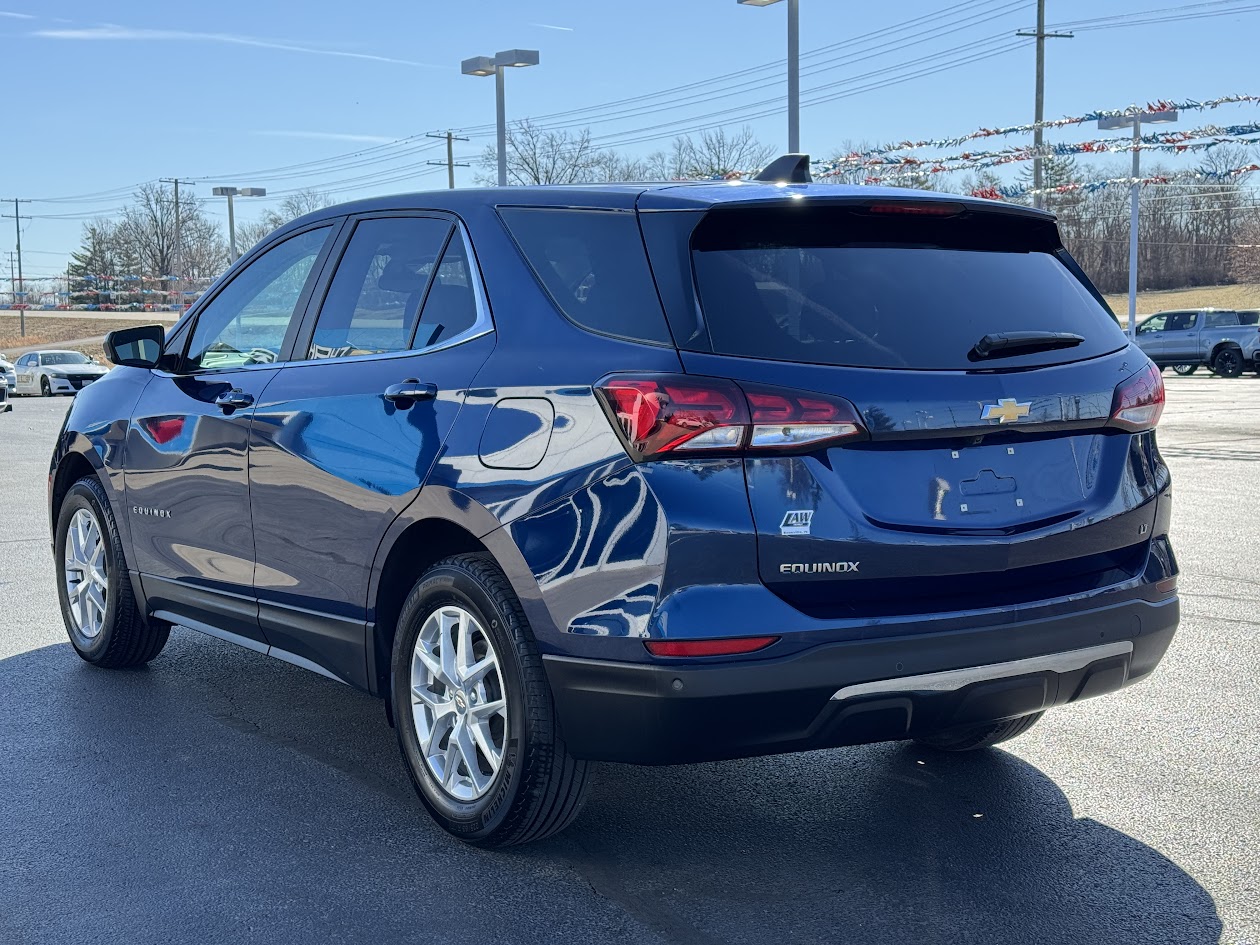 2022 Chevrolet Equinox Vehicle Photo in BOONVILLE, IN 47601-9633