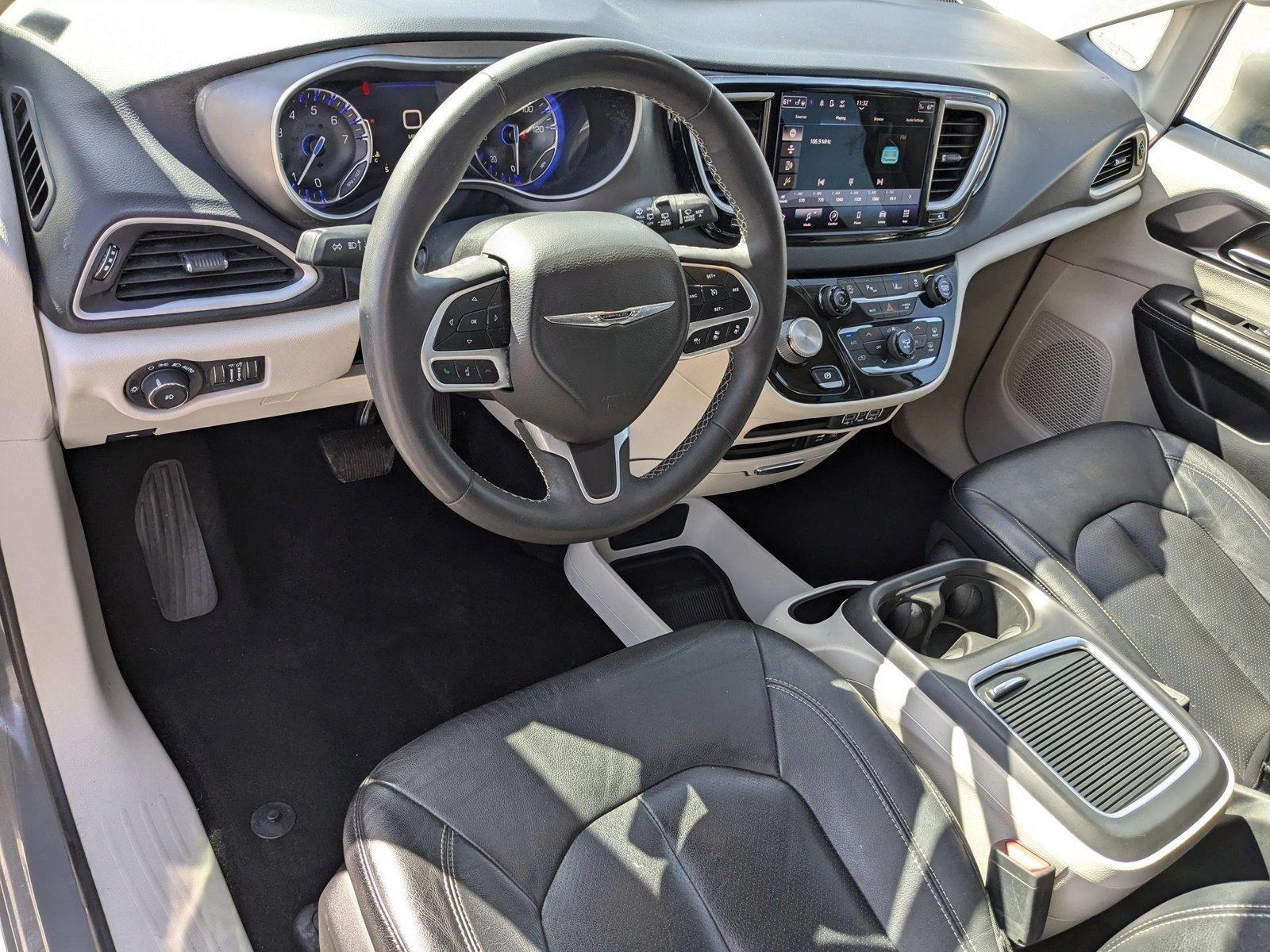 2022 Chrysler Pacifica Vehicle Photo in Spokane Valley, WA 99212