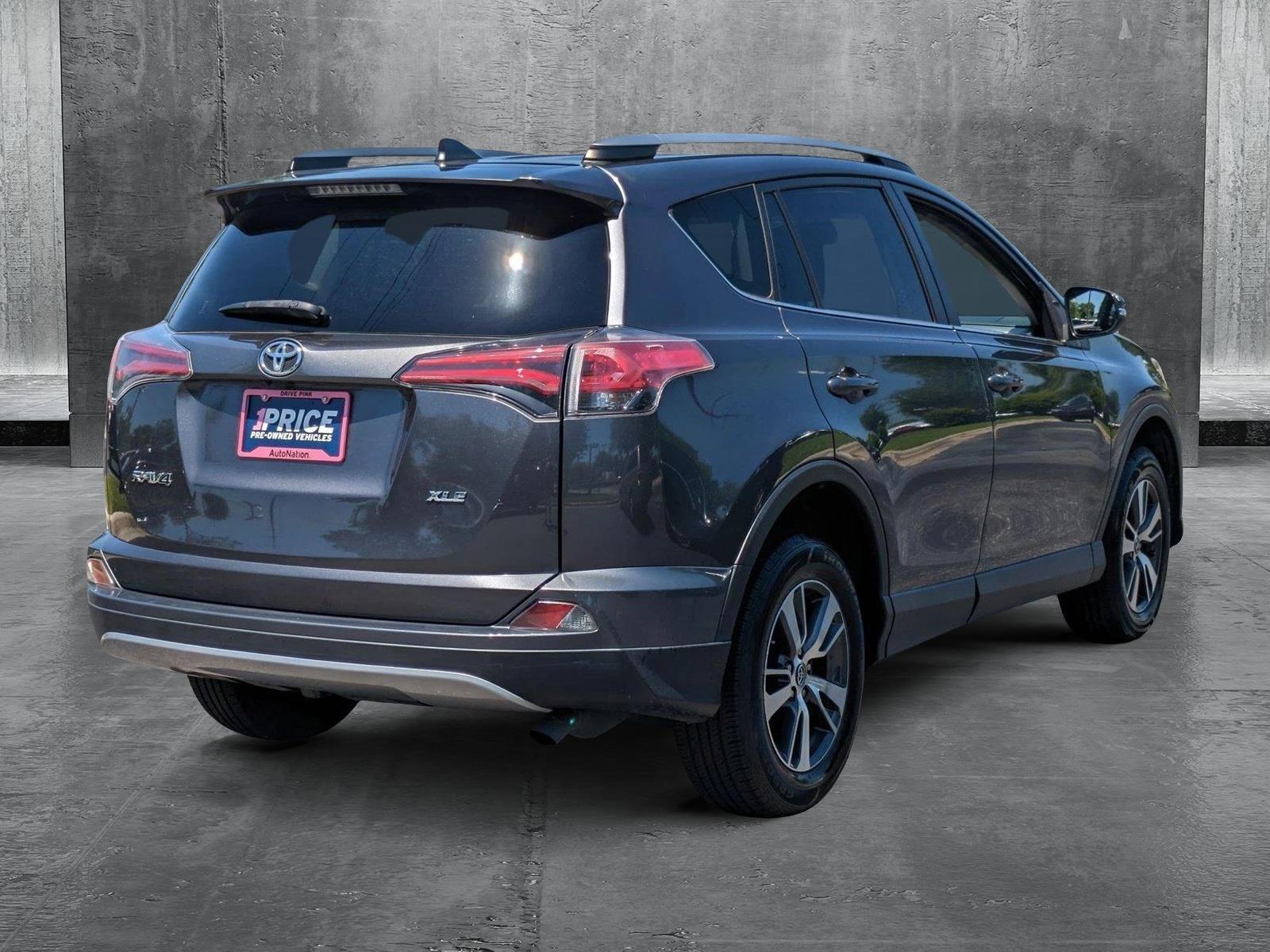 2018 Toyota RAV4 Vehicle Photo in Sanford, FL 32771