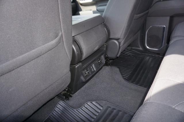 2022 Chevrolet Silverado 1500 Vehicle Photo in FAIRMONT, WV 26554-2318