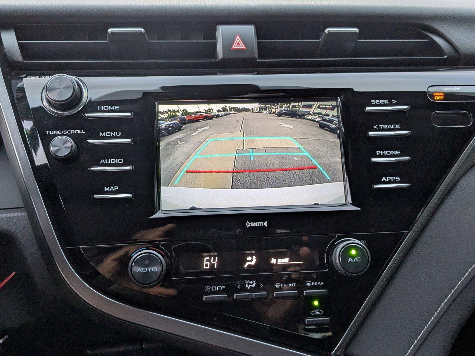 2020 Toyota Camry Vehicle Photo in PEMBROKE PINES, FL 33024-6534
