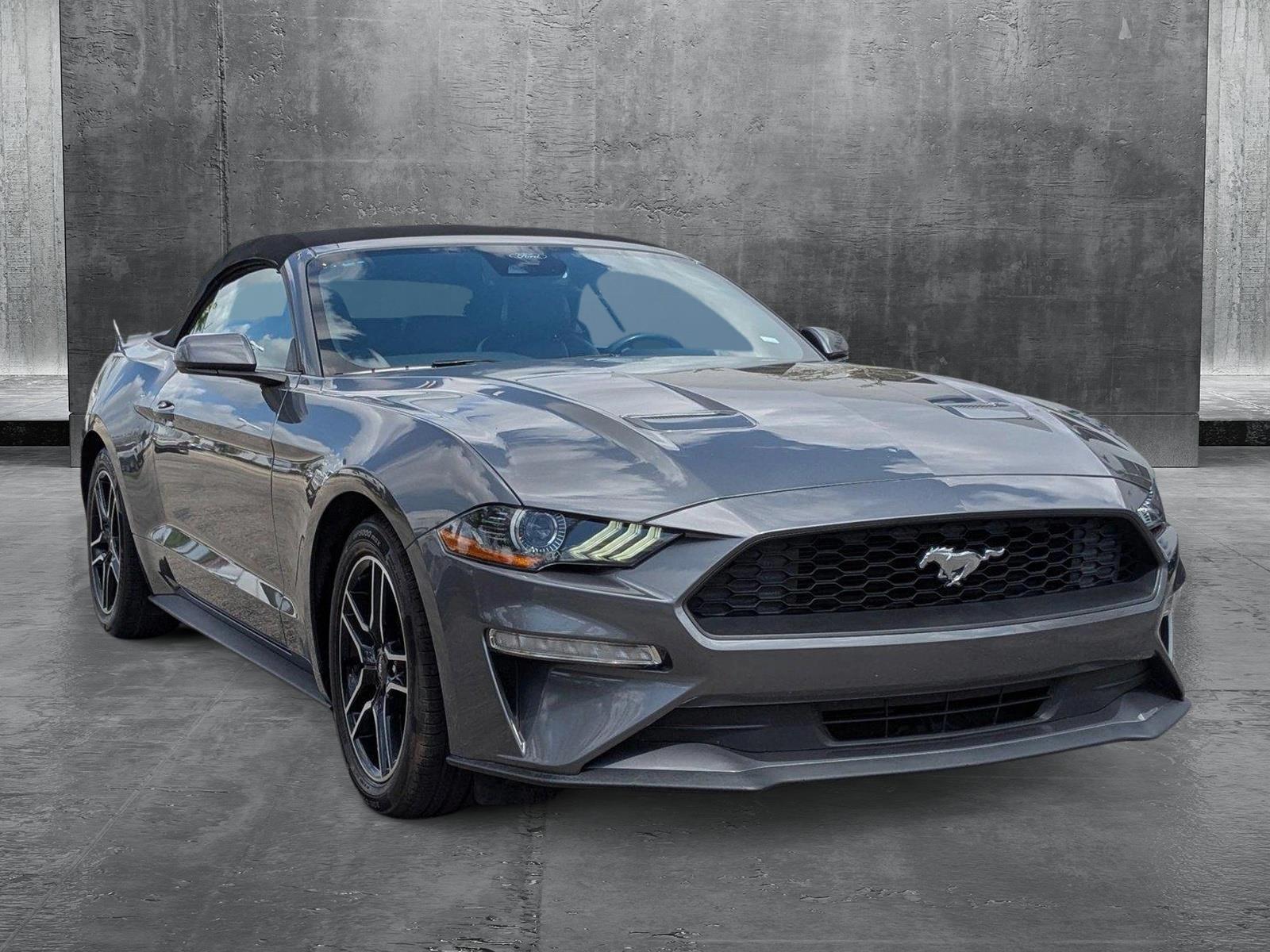 2022 Ford Mustang Vehicle Photo in Miami, FL 33015
