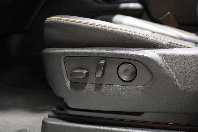 2023 GMC Yukon Vehicle Photo in GRAPEVINE, TX 76051
