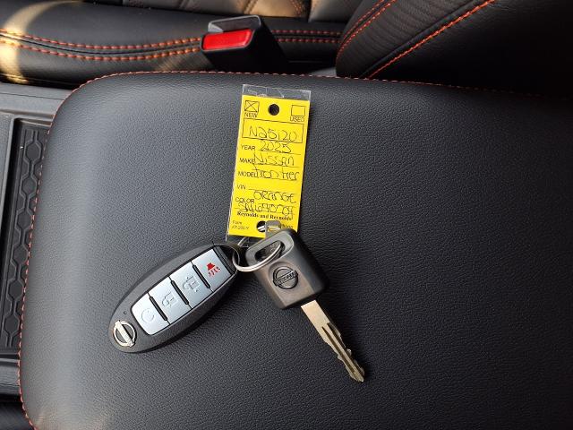 2025 Nissan Frontier Vehicle Photo in Oshkosh, WI 54904