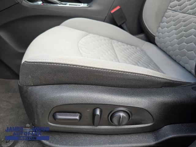 2020 Chevrolet Equinox Vehicle Photo in DENTON, TX 76210-9321
