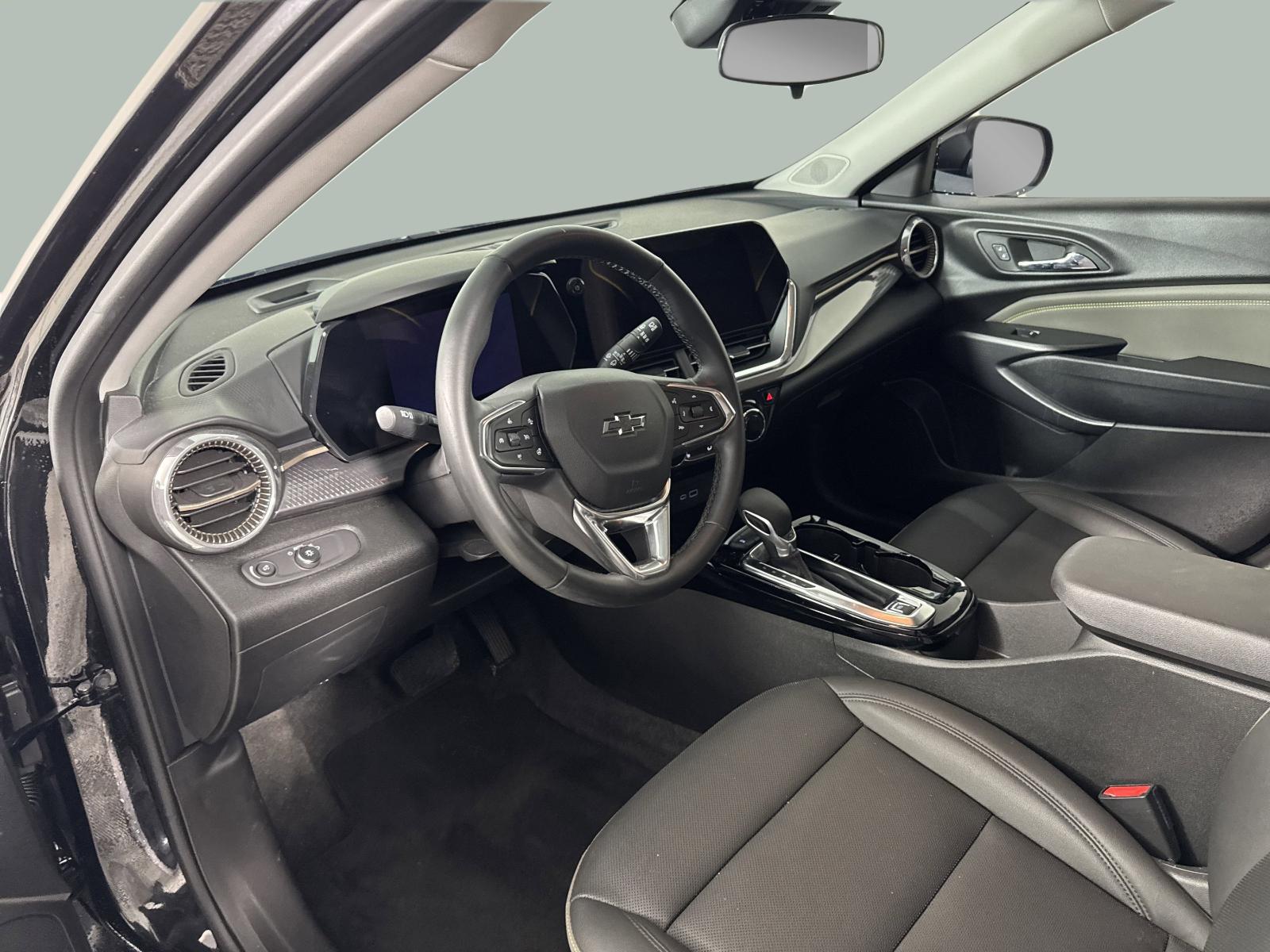 2025 Chevrolet Trax Vehicle Photo in GEORGETOWN, TX 78626-7508